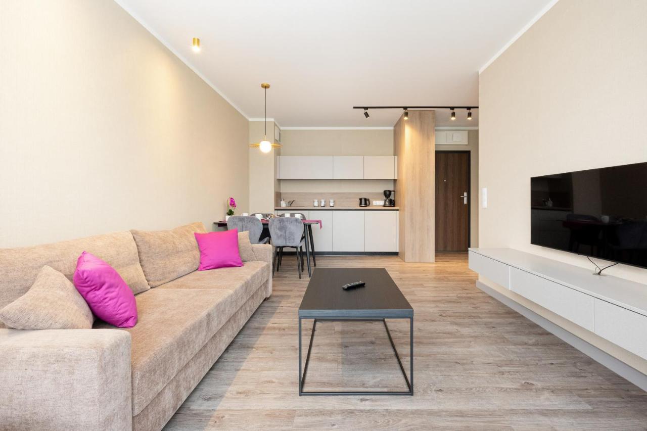 Apartamenty Bel Mare By Renters เมียนซิดดรอแย ภายนอก รูปภาพ